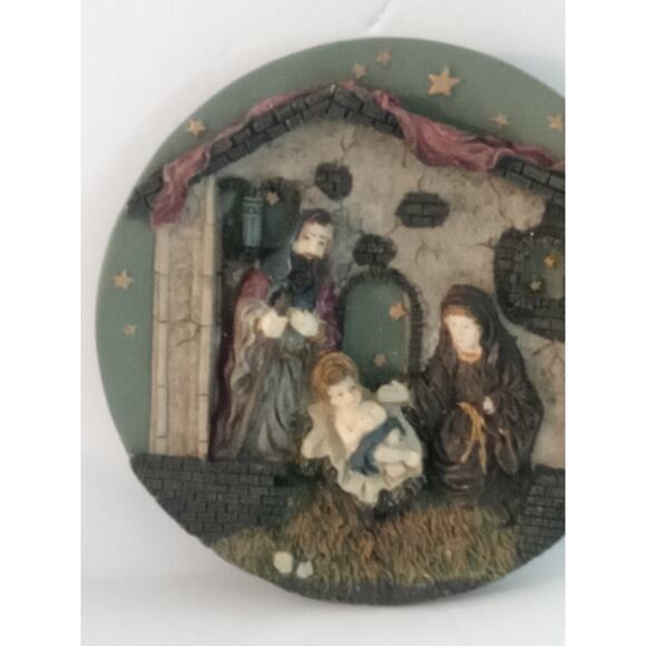 Vintage Nativity Plate Wall Plaque Mary Joseph Baby Jesus 3D Ceramic Christmas - Picture 3 of 5
